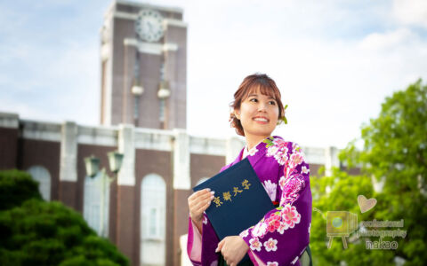 京都大学卒業写真 on location 時計台を背景に